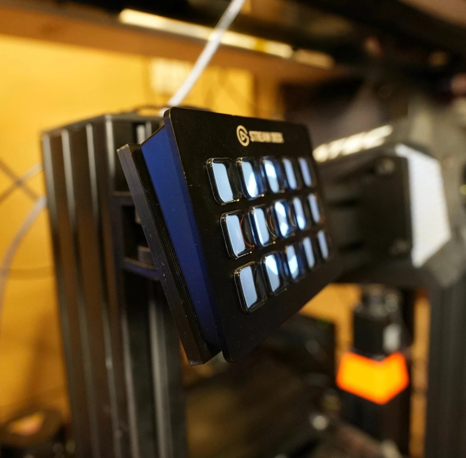 Stream Deck Mount